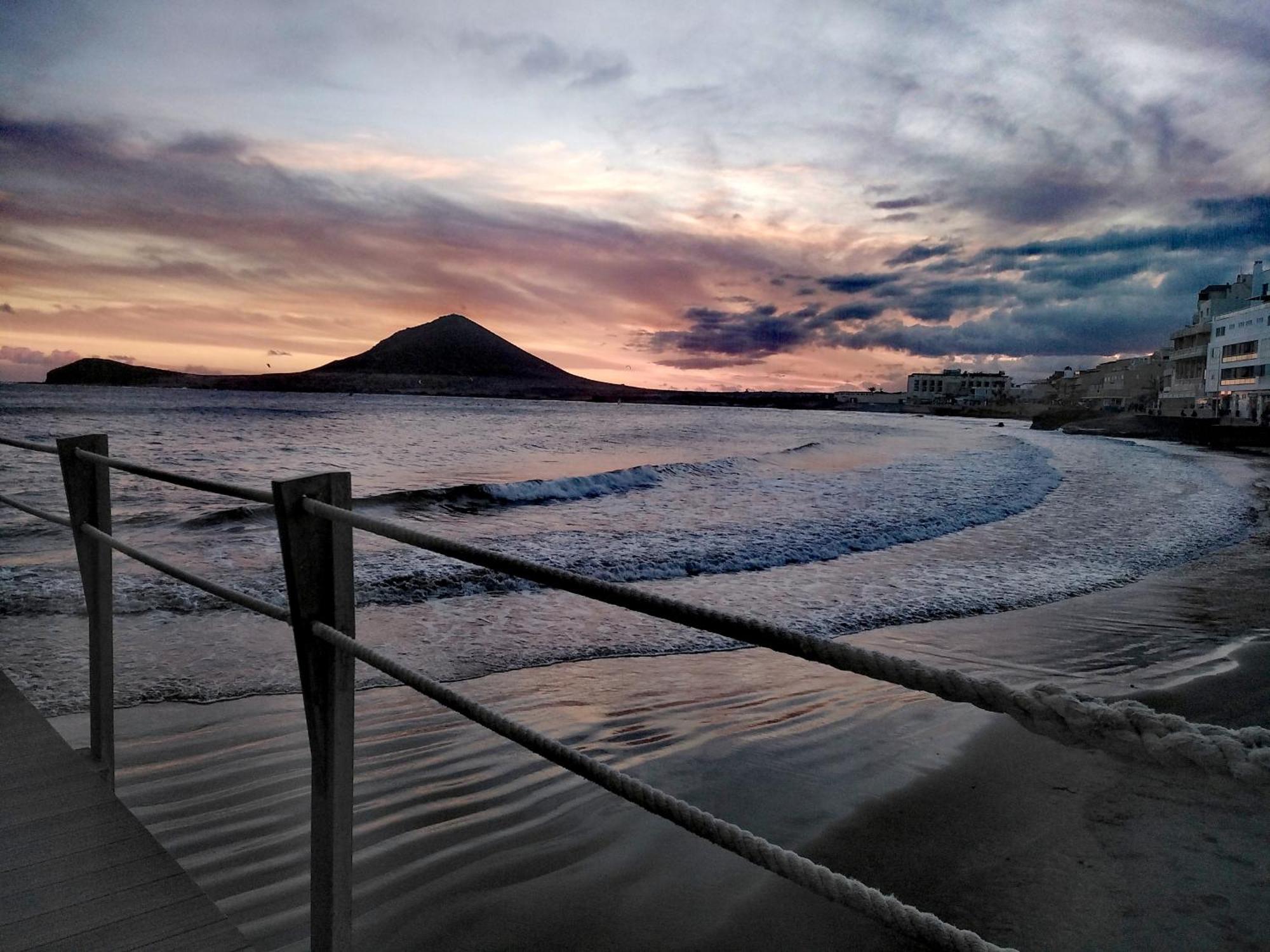 Alquilaencanarias-Medano Galte, Terrace And Beach 엘메다노 외부 사진